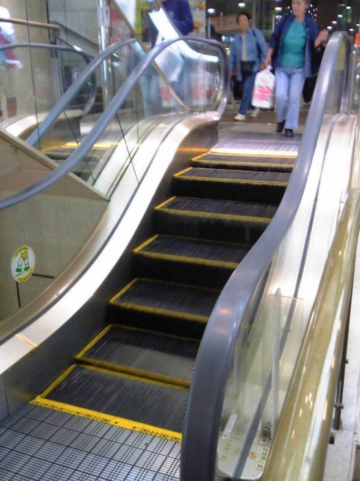 American-escalators